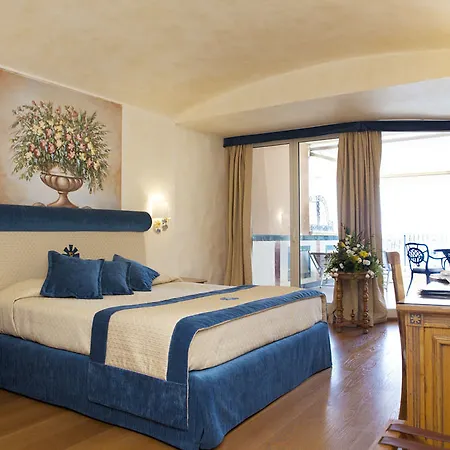 Mazzaro Sea Palace - The Leading Of The World Hotell 5*